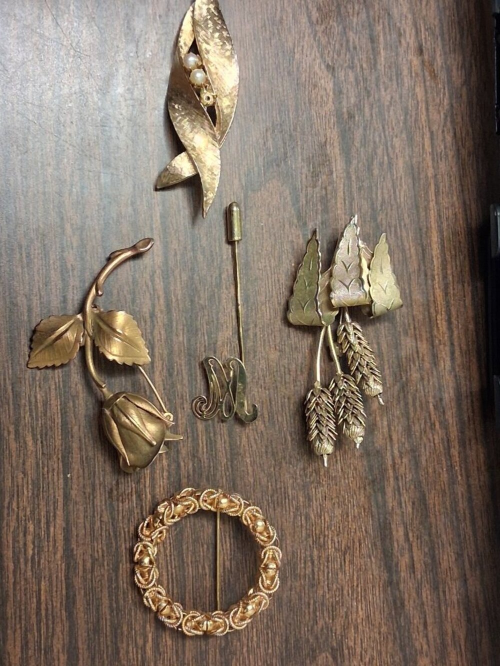 Lot Of 5 Vintage Brooches